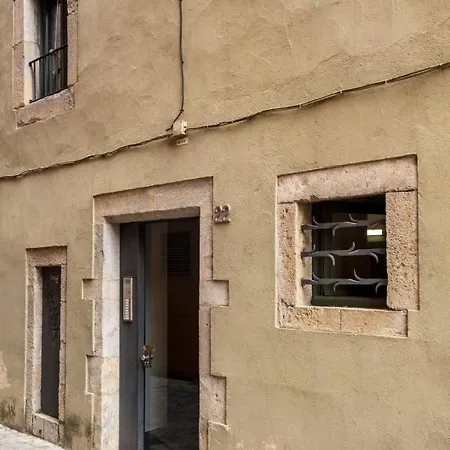 Al Cor Del Barri Vell De Girona